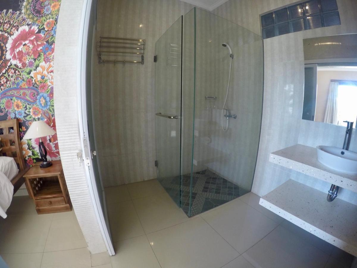 Sus Beach Cottages 1 Bali Exterior foto